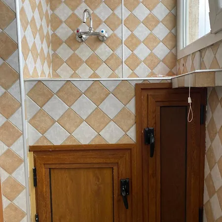 דירה Panoramic View פנגיורישטה